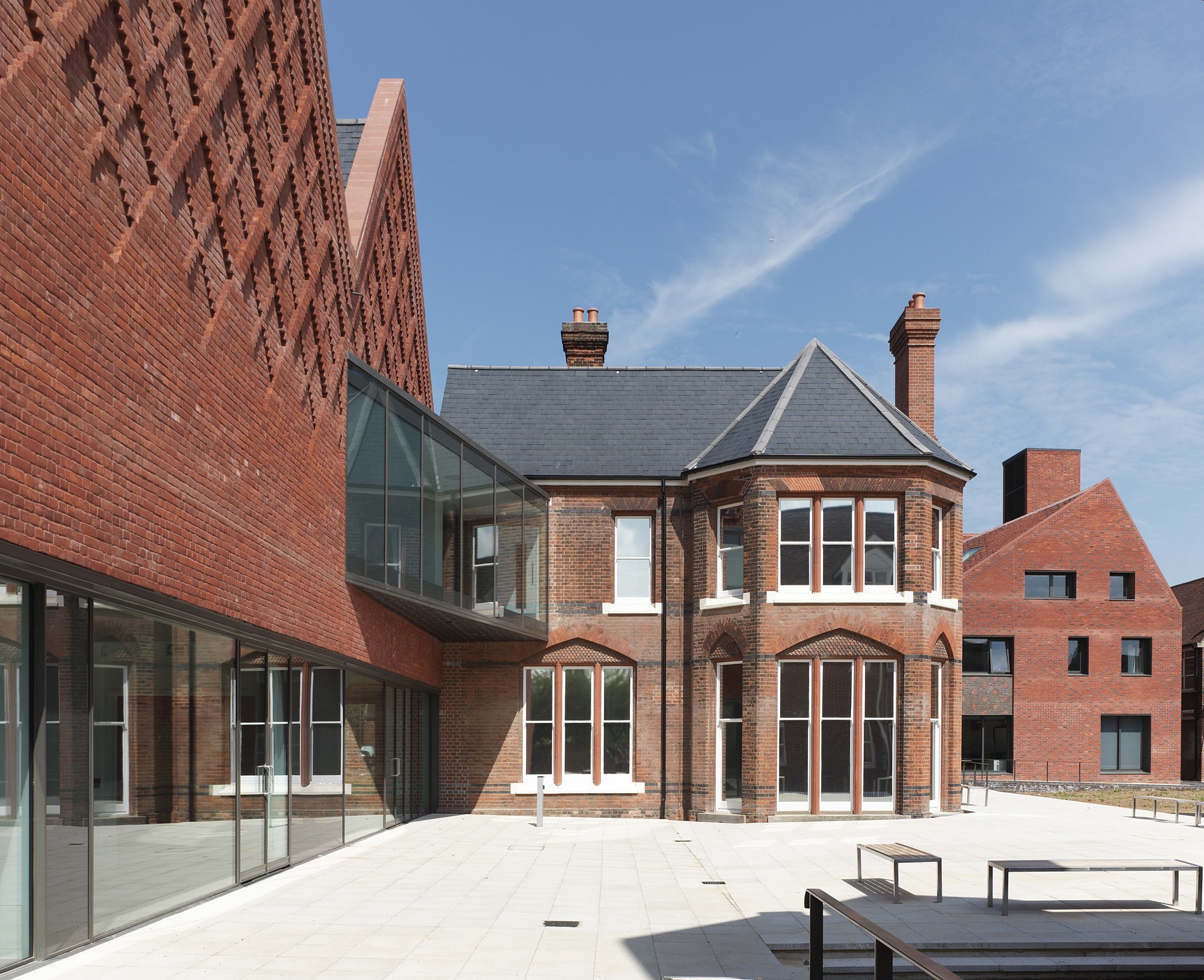 Architects from Cape Town and Toronto win in London